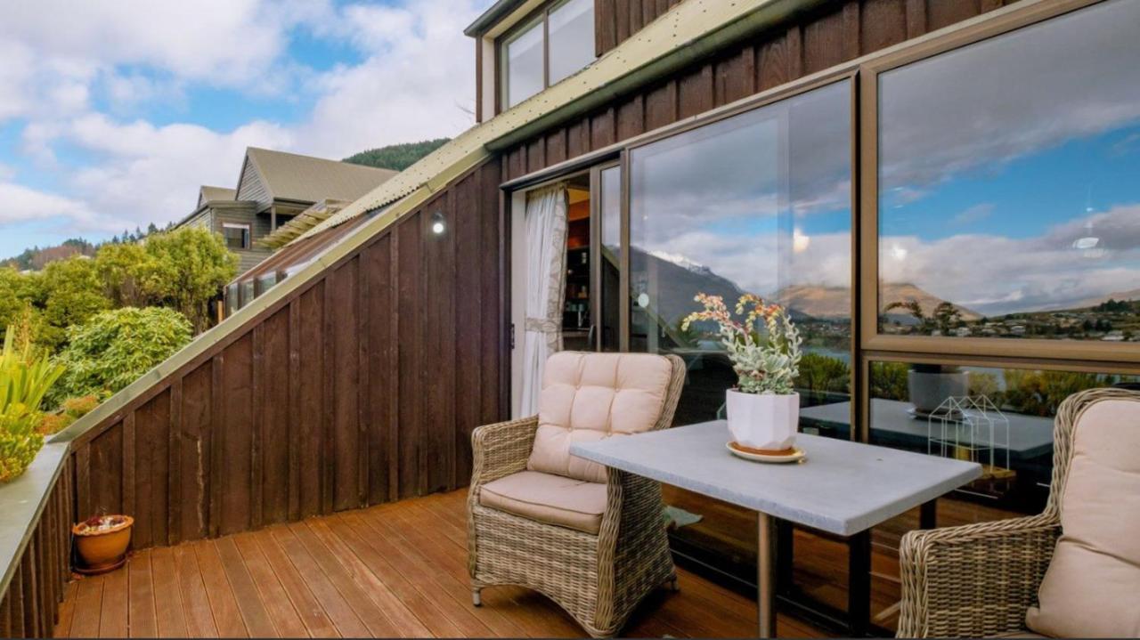 4 Bedroom Home, Unlimited Wifi, Fantastic Lake Views With Private Balcony Queenstown Exterior photo